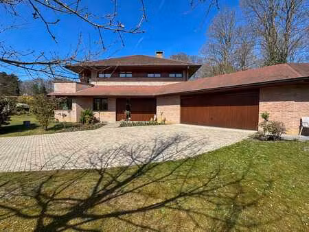 magnifique villa d'architecte dans un cadre idyllique