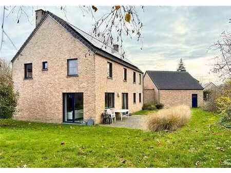 charmante maison 4 chambres à walhain-saint-paul