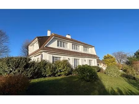 maison amfreville 173 m² t-7 à vendre  595 000 €