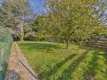 maison mitoyenne 4 chambres avec jardin +/- 700 m2