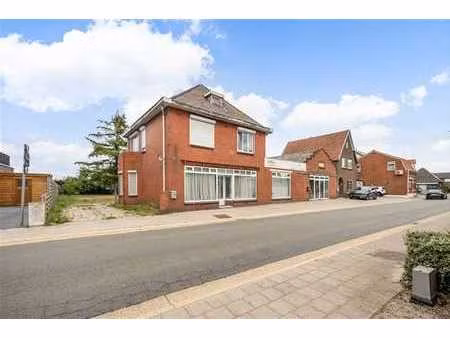 commerce avec appartement