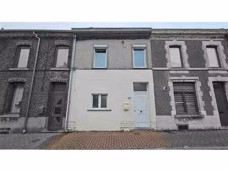 sous option - plus de visite - maison à rafraichir + terrass