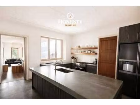 bâtiment authentique à rénover