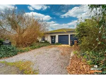 joli bungalow 4ch - peb d - garage - spacieux jardin