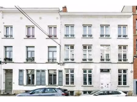 sainte-catherine  magnifique maison rénovée