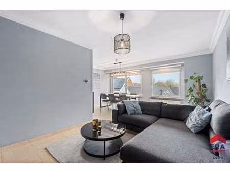 appartement rénové avec 2 chambres  parking et terrasse