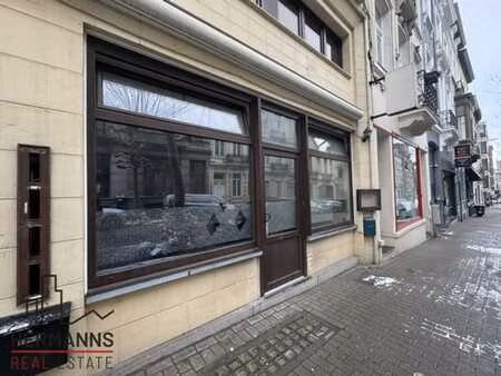 arts-loi // local horeca