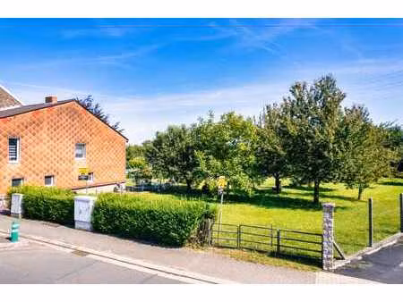 parcelle de terrain de +/- 1.070 m²