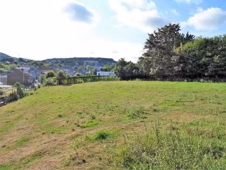 belle parcelle de terrain de +/- 6.218m² en zone d'habitat