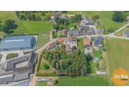 st-l-esse - ruime burgerwoning met achterliggende ateliers