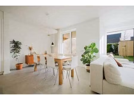 maison neuve semi-ouverte avec 3 chambres  près de wetteren