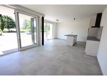 nieuwbouw 1-slaapkamerapp met zonnig terras & autostaanpl...