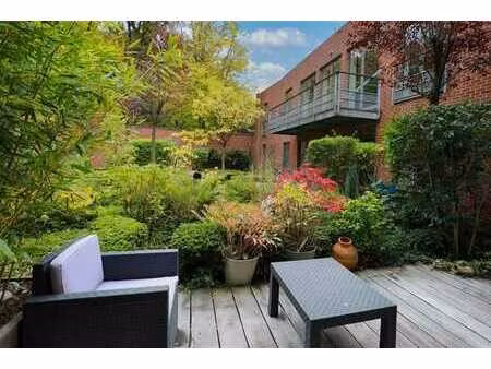 appartement meublé avec deux terrasses et deux parkings