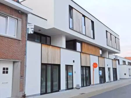 instapklaar appartement te tielt.