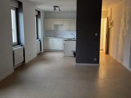 t4 en duplex à la ricamarie