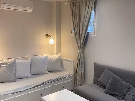 apparemment studio meuble  route de canta galet   nice