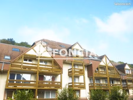 studio 1 pièce 32 m²