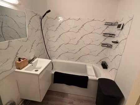 appartement 3 pièces entièrement rénové – résidence calme