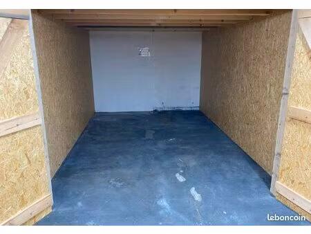 ? box de stockage sécurisé - 11m2 - mont de marsan
