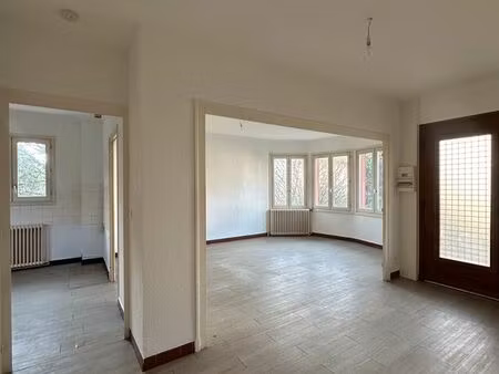 maison t3 – 70 m² – centre de tignieu – 1 200 /mois