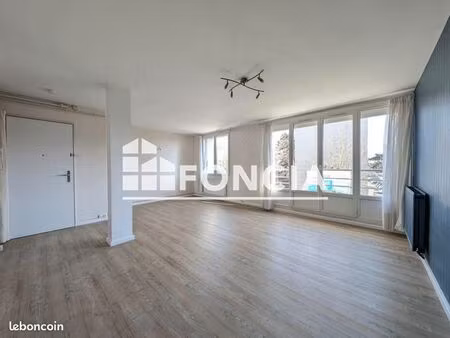 appartement 3 pièces 65 m²