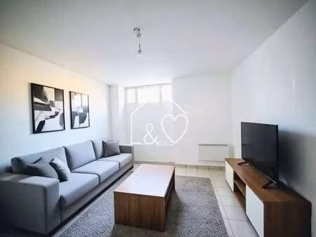 vente maison à mauléon (79700) : à vendre / 70m² mauléon