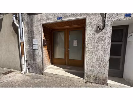 local professionnel à vendre barbezieux saint hilaire 4 pièce(s) 87m2 60 000€