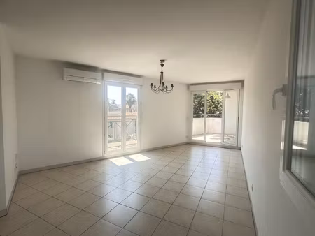 appartement t2 immeuble avec ascenseur