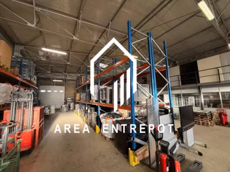 bâtiment indépendant avec terrain privatif