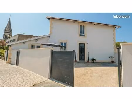 maison centre ville avec extérieur