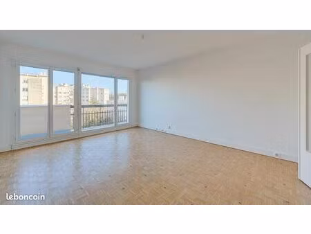 appartement 2 pièces 62 m²