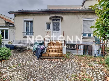 maison issy-les-moulineaux médiathèque 4 pièce(s) 81 m2