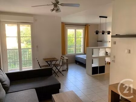 appartement f1 à louer - 1 pièce - 33 44 m2 - fontenay le fleury - 78 - ile-de-france