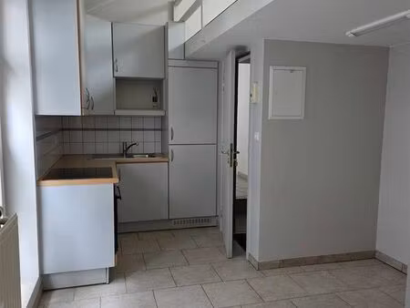 studio à louer à chaussée de louvain 59 namur (vbd68917)