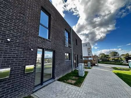 option - maison récente 3ch. / terrasse / jardin / parkings