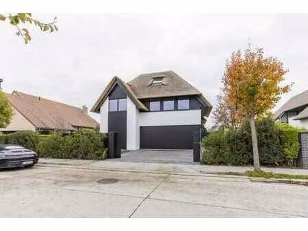 magnifique nouvelle villa sise au calme