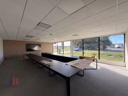 instapklare kantoren op topligging met visibiliteit van d...