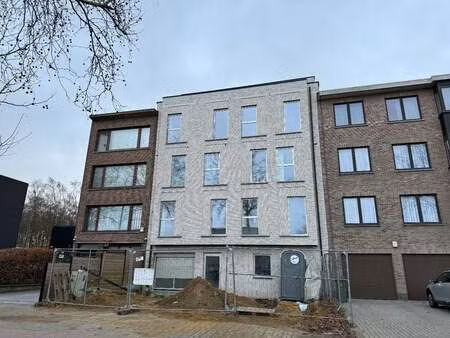 appartement à louer à deurne € 1.060 (lj73k) | zimmo