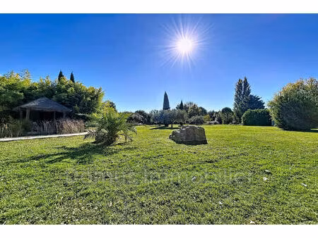 vente maison 7 pièces 173 m² althen-des-paluds (84210)