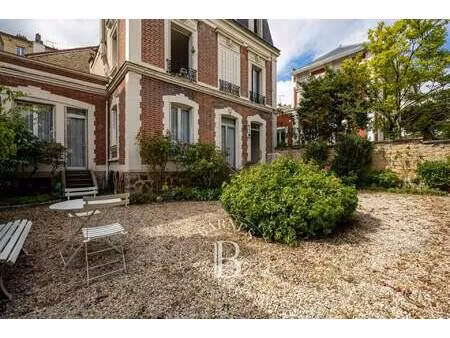 vendu - maison 10 pièces 202 m2 asnières-sur-seine