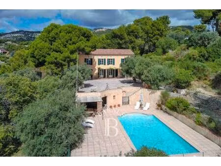 maison à vendre 10 pièces 227 m2 ollioules région du littoral varois - 1 900 000 €