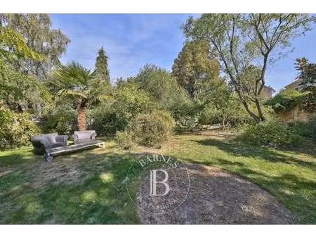 vendu - maison 7 pièces 277 m2 viroflay