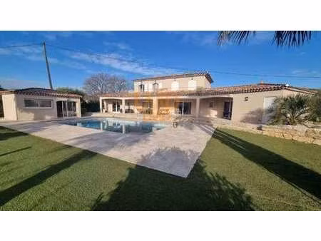 maison de luxe à vendre au muy : 890 000 € | 250m²