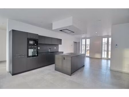 location appartement  m² t-5 à neuf-brisach  1 360 €