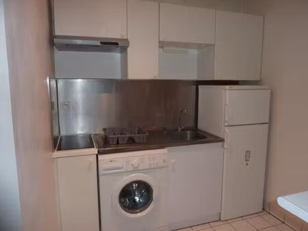 location appartement 1 pièce 25 m² à viry-châtillon (91170)