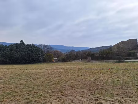 vente terrain 676 m² à peipin (04200)  70 000 €