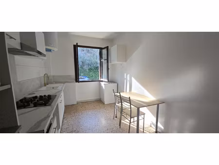 appartement 2 chambres en rdc à sartene