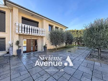 maison decines charpieu 7 pièce(s) 200 m2