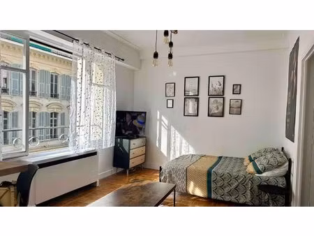 studio meublé de 28m² dans le centre ville