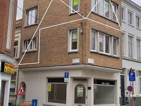 surface commerciale à louer à o.-l.-vrouwestraat 26 courtrai (rbu96667)